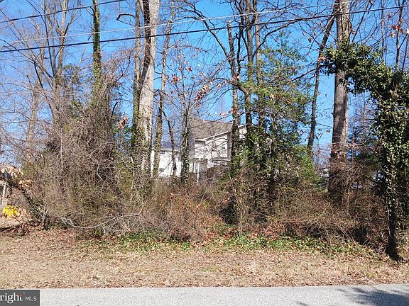 3rd image of 176 Southdown Rd