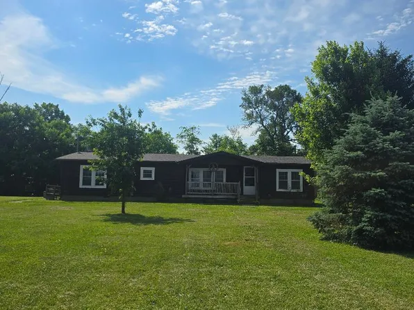 5053 Farmers Rd, Martinsville, OH 45146