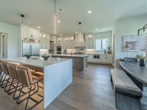 7th image of this home