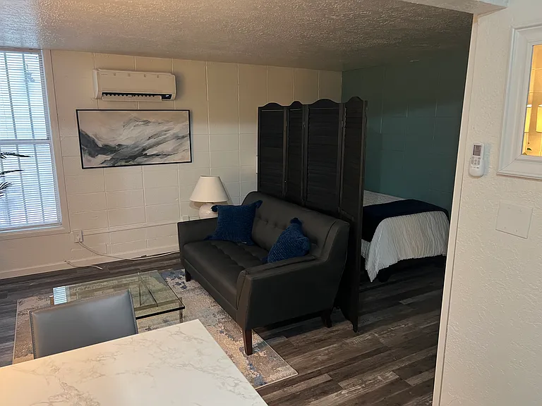 Remodeled, Top End UNM Area Studio Apts. in Great Community — Photo 16