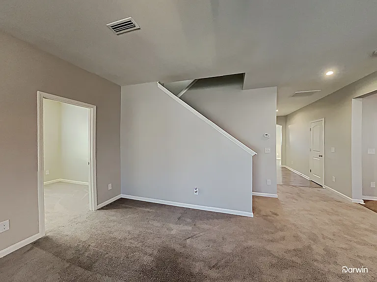 266 Whispering Hills Dr — Photo 10