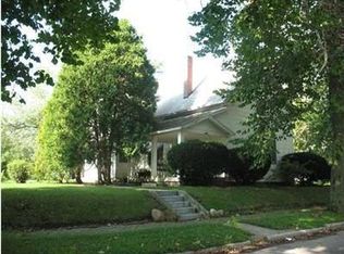 2022 N C St, Elwood, IN 46036