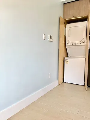 Rented by Bruma Realty LLC | media 26