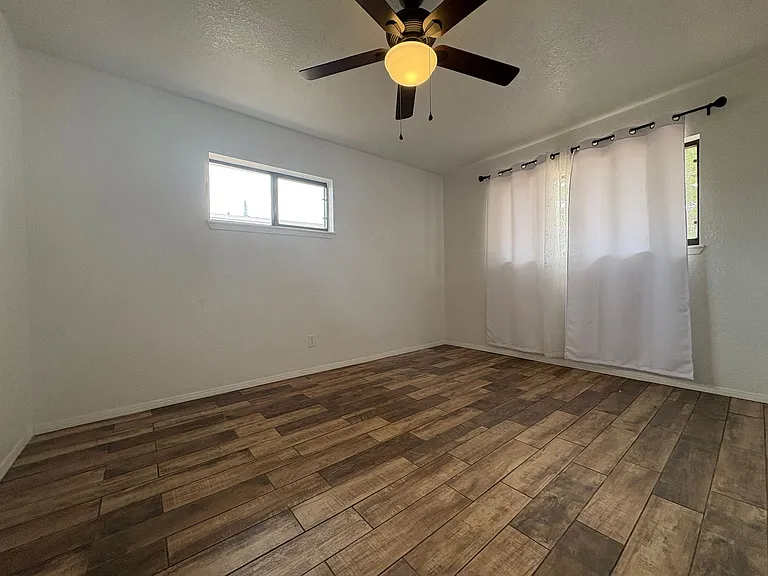 5845 Wrangler Dr — Photo 19