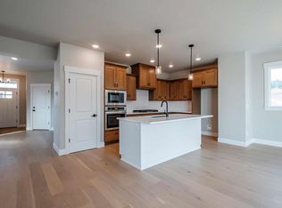 Caden Plan, Greely Farms, Ridgefield, WA 98642