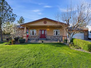 237 Reeds Rd, Touchet, WA 99360