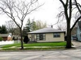 753 S York St, Elmhurst, IL 60126