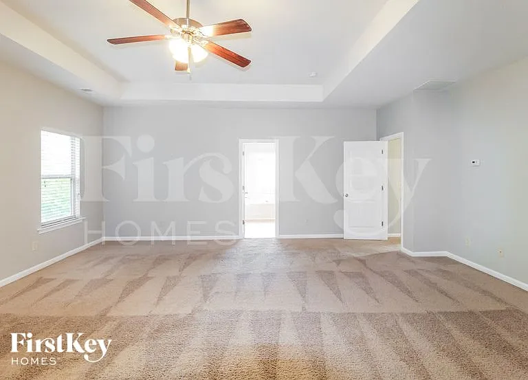 423 Fredrick Dr — Photo 8