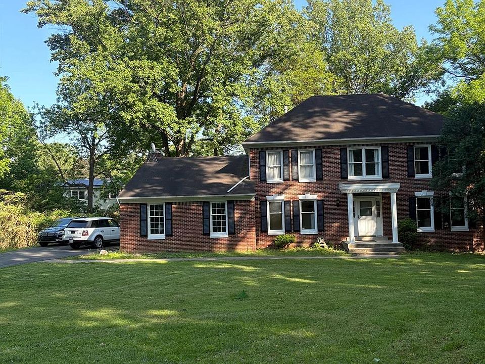 1st image of 3502 Holly Rd