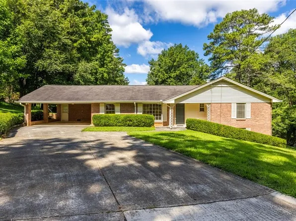 2048 Chesterfield Dr NE, Atlanta, GA 30345