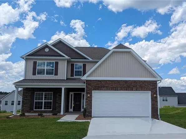 720 Palomino Mustang Dr #687, Whitsett, NC 27377