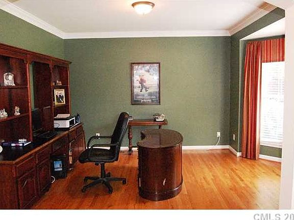2nd image of 5719 McChesney Dr
