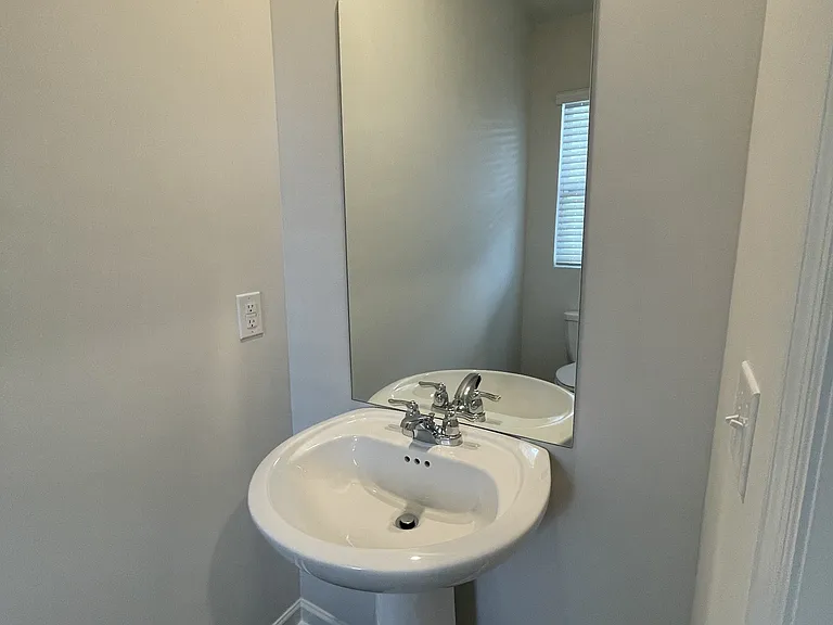3117 Lyman Ridge Rd — Photo 5