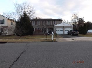 511 Buxton Rd, Toms River, NJ 08755