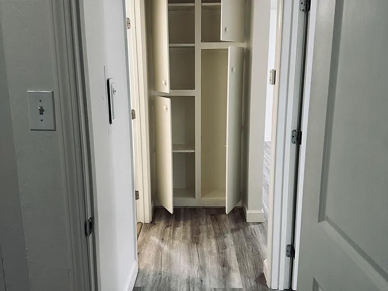 655 Sycamore Ave #11 — Photo 14