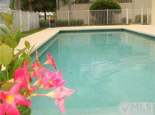 8040 Inagua Ln, Wellington, FL 33414