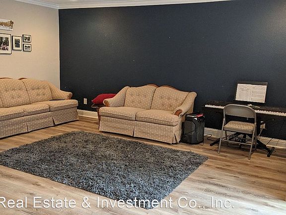 3rd image of 701 Wales Dr