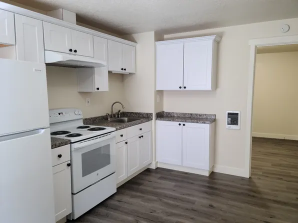 2423 Pacific Ave, Forest Grove, OR 97116