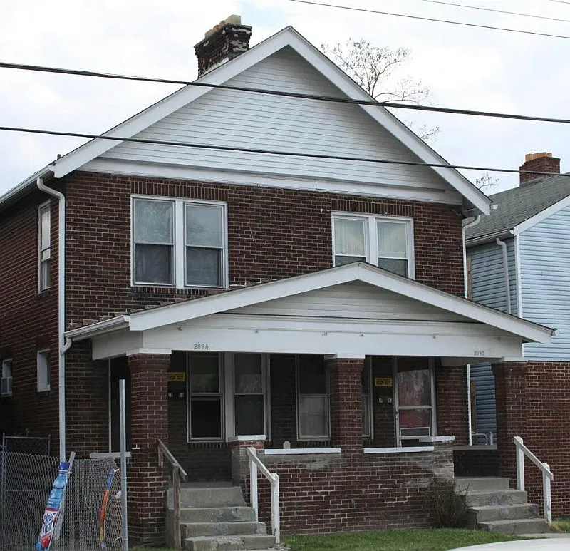 2092 Cleveland Ave — Photo 1