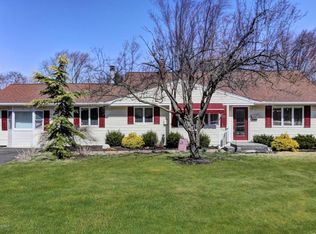 10 Orchard Ave E, Holmdel, NJ 07733