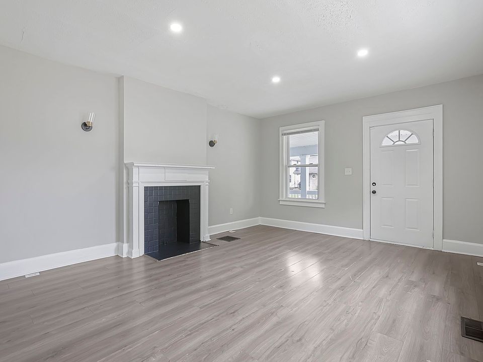 1st image of 1768 Kent St