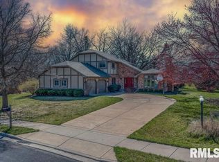 11925 N Windcrest Ct, Dunlap, IL 61525