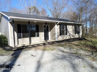 222 Taccoa Cir, Rockwood, TN 37854