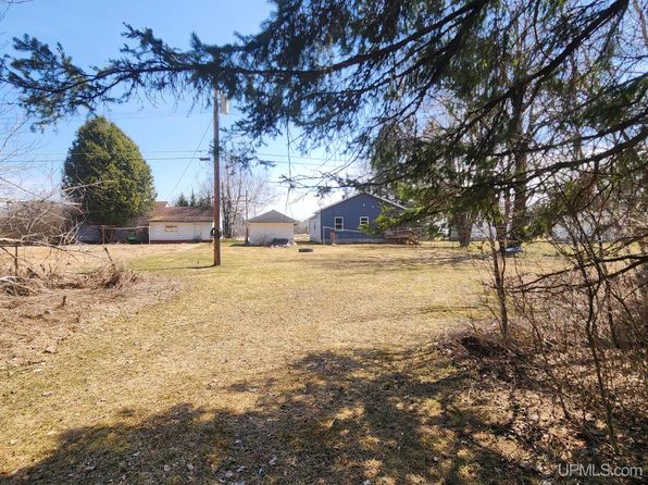 125 Us Highway 141, Crystal Falls, MI 49920