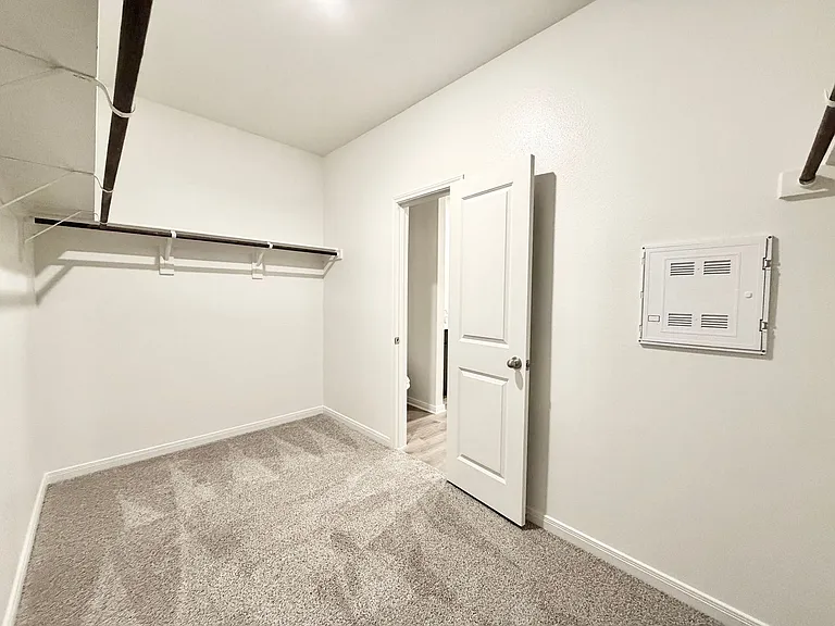 13404 Gitty Up Cir — Photo 36