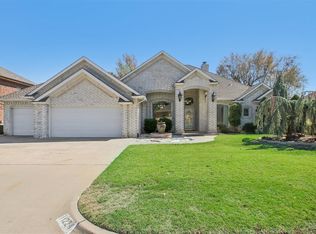 11224 S Shartel Ave, Oklahoma City, OK 73170
