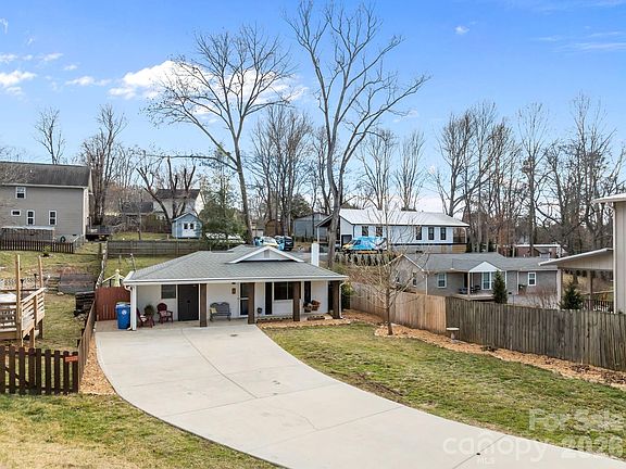 3rd image of 79 Bellevue Rd