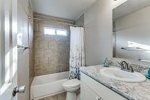2719 Avenue J — Photo 9