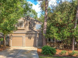 22 Breezy Point Pl, Spring, TX 77381