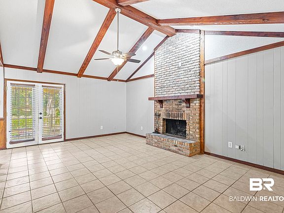 4th image of 4151 Springdale Rd