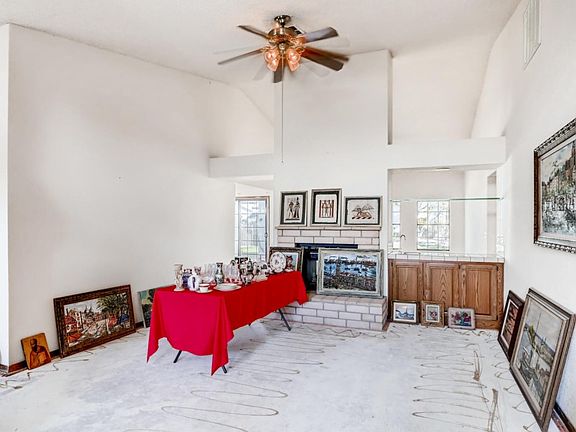 2nd image of 5608 Cape Coral Cir