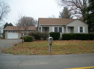 1701 Dorris Heights Rd, Harrisburg, IL 62946