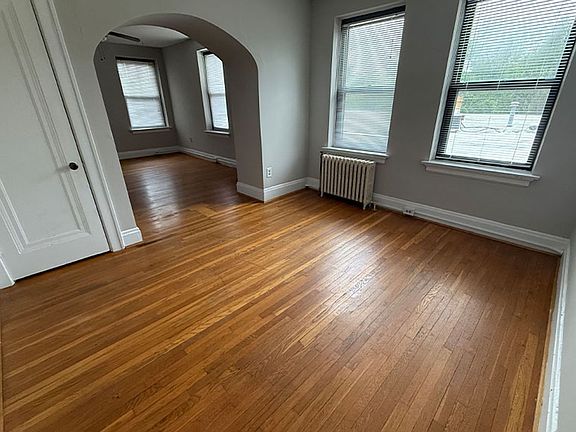 5th image of 3654 Middleton Ave APT 22