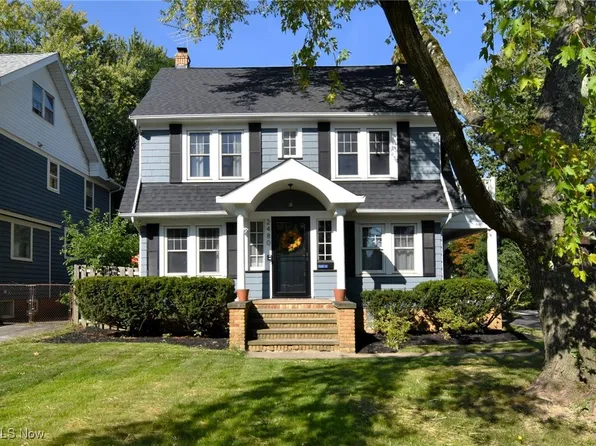 2480 Lee Rd, Cleveland Heights, OH 44118