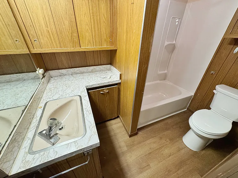 312 Jackson St — Photo 19