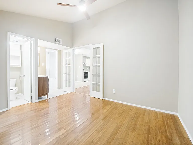 2425 Sunflower Dr — Photo 10