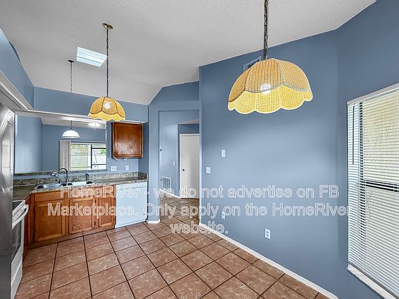 3rd image of 12253 Augusta Woods Cir