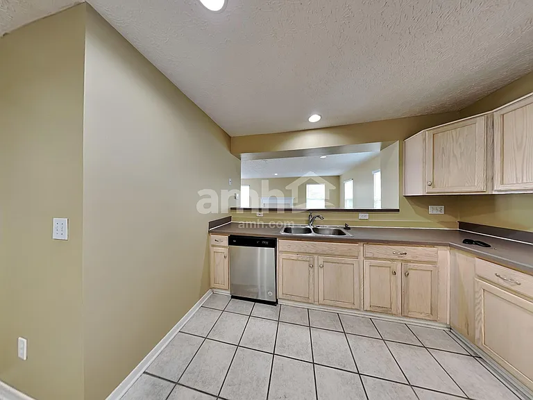 4433 Greensbury Dr — Photo 3