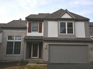 421 Orleans Ave, Naperville, IL 60565