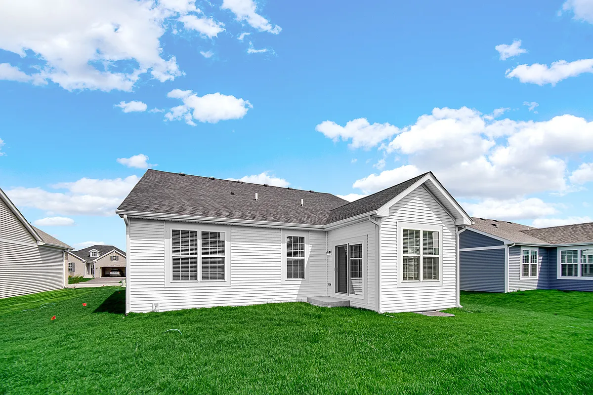Building Photo - 14905 S McCarthy Cir