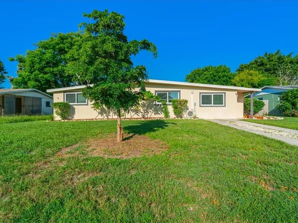 2714 21st St W, Bradenton, FL 34205