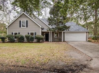 6 Lotus Ct, Bluffton, SC 29910