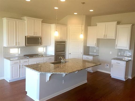 5th image of 1400 Little Elm Trl Unit 1025