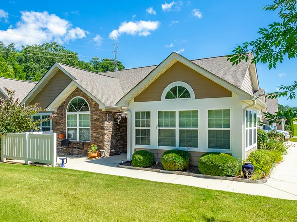 871 Carlisle Ln, Chattanooga, TN 37405