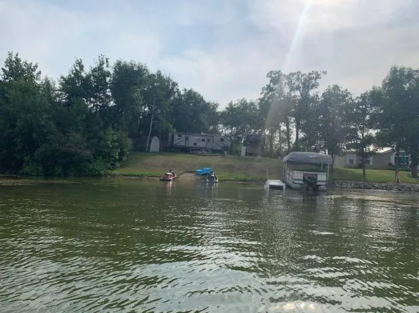 178 Castleman Ln Lot 6, Bottineau, ND 58318