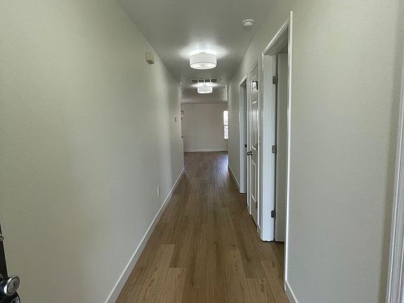 2nd image of 1009 N 24th St #1011
